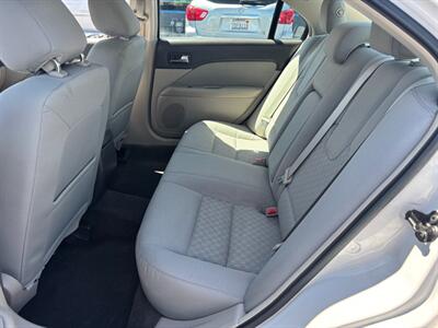 2012 Ford Fusion SE   - Photo 7 - Sacramento, CA 95821