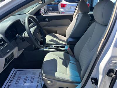 2012 Ford Fusion SE   - Photo 6 - Sacramento, CA 95821