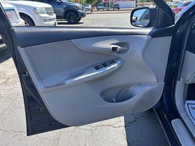 2013 Toyota Corolla LE   - Photo 9 - Sacramento, CA 95821