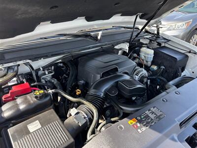 2011 Cadillac Escalade - Photo 25 - Sacramento, CA 95821