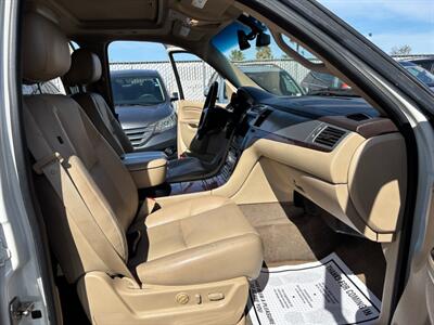 2011 Cadillac Escalade - Photo 8 - Sacramento, CA 95821
