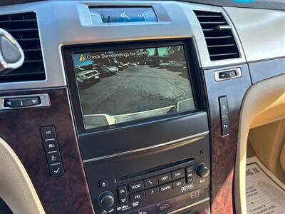 2011 Cadillac Escalade - Photo 16 - Sacramento, CA 95821