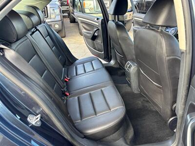 2010 Volkswagen Jetta SE PZEV   - Photo 9 - Sacramento, CA 95821