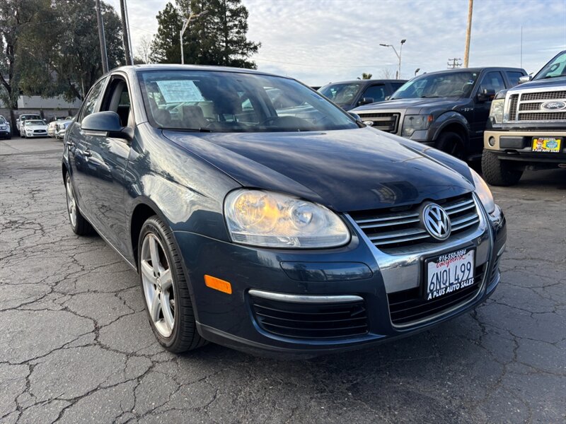 2010 Volkswagen Jetta SE PZEV   - Photo 1 - Sacramento, CA 95821