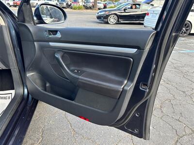 2010 Volkswagen Jetta SE PZEV   - Photo 10 - Sacramento, CA 95821