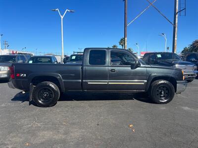 2005 Chevrolet Silverado 1500 Z71   - Photo 2 - Sacramento, CA 95821