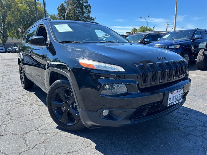 2018 Jeep Cherokee Latitude   - Photo 1 - Sacramento, CA 95821
