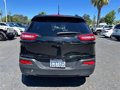 2018 Jeep Cherokee Latitude   - Photo 4 - Sacramento, CA 95821