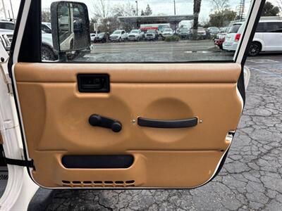 1998 Jeep Wrangler Sport   - Photo 12 - Sacramento, CA 95821