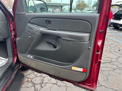 2004 Chevrolet Avalanche 1500   - Photo 12 - Sacramento, CA 95821