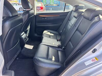 2014 Lexus ES 300h   - Photo 8 - Sacramento, CA 95821