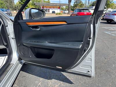 2014 Lexus ES 300h   - Photo 11 - Sacramento, CA 95821