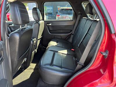 2011 Ford Escape Limited - Photo 8 - Sacramento, CA 95821