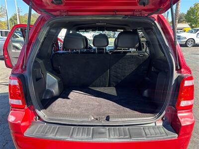 2011 Ford Escape Limited - Photo 9 - Sacramento, CA 95821