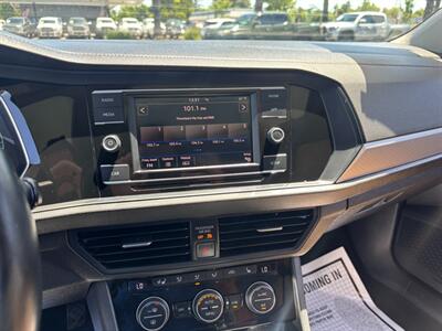 2019 Volkswagen Jetta SE - Photo 18 - Sacramento, CA 95821