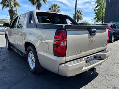 2008 Chevrolet Avalanche LT - Photo 6 - Sacramento, CA 95821