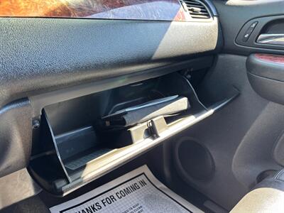 2008 Chevrolet Avalanche LT - Photo 21 - Sacramento, CA 95821