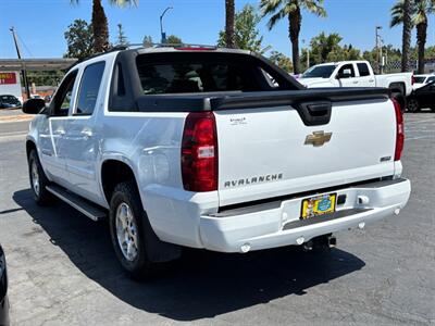 2008 Chevrolet Avalanche LT   - Photo 5 - Sacramento, CA 95821