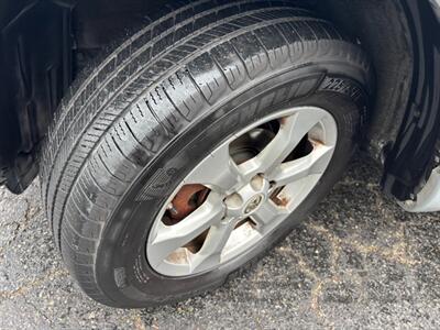 2010 Toyota RAV4 Limited   - Photo 21 - Sacramento, CA 95821