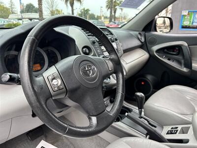 2010 Toyota RAV4 Limited   - Photo 14 - Sacramento, CA 95821