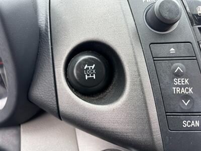 2010 Toyota RAV4 Limited   - Photo 16 - Sacramento, CA 95821