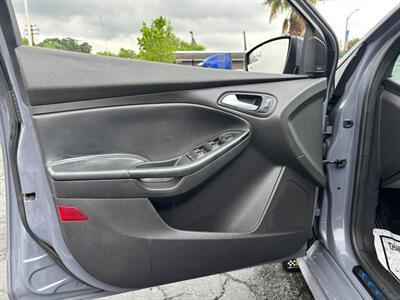 2017 Ford Focus RS   - Photo 15 - Sacramento, CA 95821