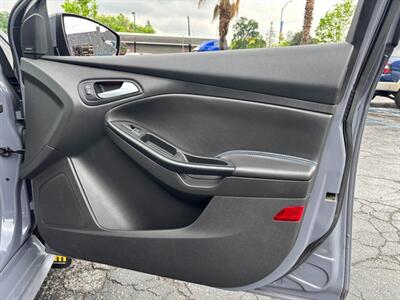 2017 Ford Focus RS   - Photo 14 - Sacramento, CA 95821