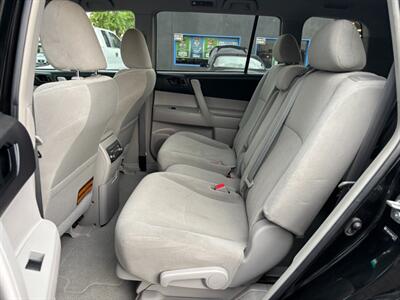 2010 Toyota Highlander   - Photo 8 - Sacramento, CA 95821