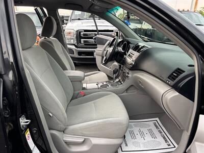 2010 Toyota Highlander   - Photo 12 - Sacramento, CA 95821