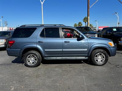 2005 Toyota Sequoia SR5   - Photo 2 - Sacramento, CA 95821