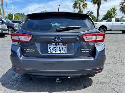 2017 Subaru Impreza 2.0i   - Photo 5 - Sacramento, CA 95821