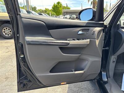 2016 Honda Odyssey Touring   - Photo 17 - Sacramento, CA 95821