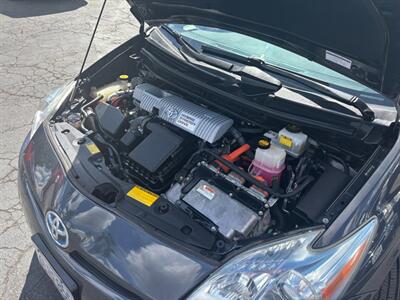 2010 Toyota Prius III   - Photo 20 - Sacramento, CA 95821