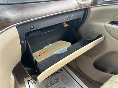 2014 Jeep Grand Cherokee Overland   - Photo 21 - Sacramento, CA 95821