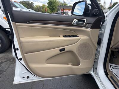 2014 Jeep Grand Cherokee Overland   - Photo 15 - Sacramento, CA 95821
