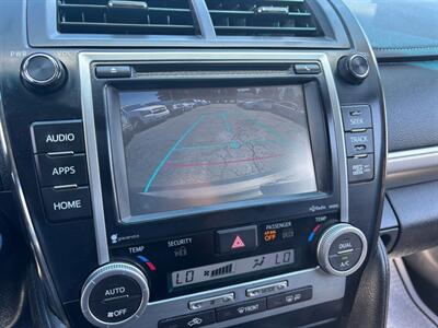 2014 Toyota Camry Hybrid SE   - Photo 15 - Sacramento, CA 95821