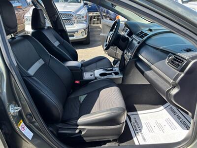 2014 Toyota Camry Hybrid SE   - Photo 8 - Sacramento, CA 95821