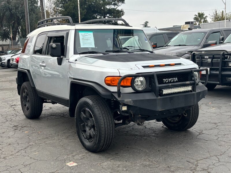 2008 Toyota FJ Cruiser   - Photo 1 - Sacramento, CA 95821