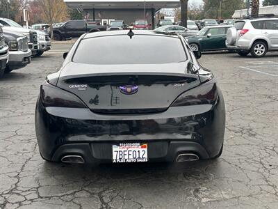 2013 Hyundai Genesis Coupe 2.0T Premium - Photo 4 - Sacramento, CA 95821