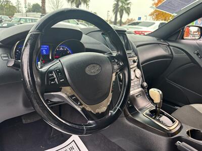 2013 Hyundai Genesis Coupe 2.0T Premium - Photo 13 - Sacramento, CA 95821