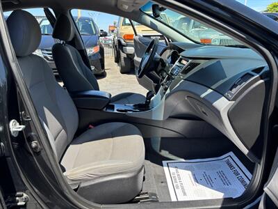 2013 Hyundai SONATA GLS - Photo 12 - Sacramento, CA 95821