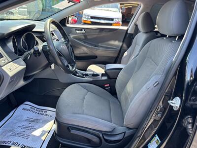 2013 Hyundai SONATA GLS - Photo 10 - Sacramento, CA 95821