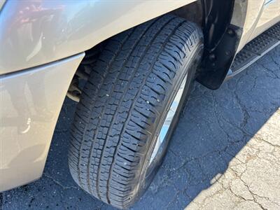 2004 Toyota 4Runner SR5 - Photo 21 - Sacramento, CA 95821