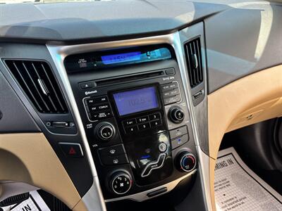 2011 Hyundai SONATA GLS   - Photo 14 - Sacramento, CA 95821