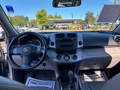 2007 Toyota RAV4 Limited - Photo 14 - Sacramento, CA 95821