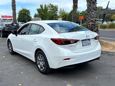 2015 Mazda Mazda3 i Sport   - Photo 4 - Sacramento, CA 95821