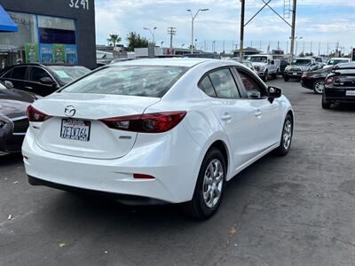 2015 Mazda Mazda3 i Sport   - Photo 2 - Sacramento, CA 95821
