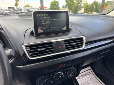 2015 Mazda Mazda3 i Sport   - Photo 14 - Sacramento, CA 95821