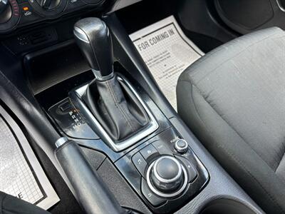 2015 Mazda Mazda3 i Sport   - Photo 16 - Sacramento, CA 95821