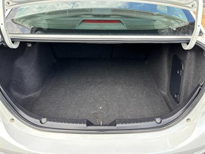 2015 Mazda Mazda3 i Sport   - Photo 8 - Sacramento, CA 95821